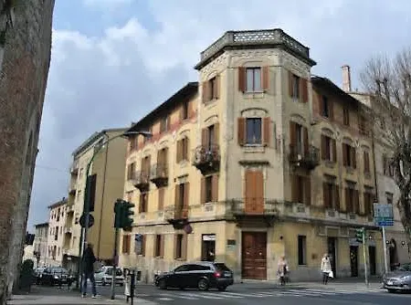 Camollia * Siena